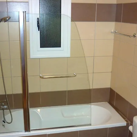 Panoramic Village Apartment *