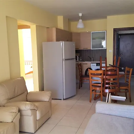 Panoramic Village Apartment