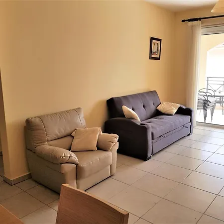 Panoramic Village Apartment *