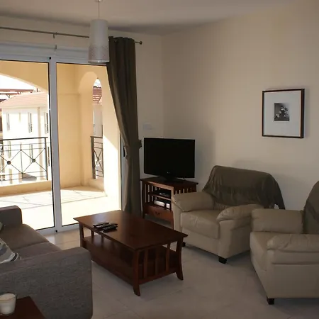 Panoramic Village Apartment *